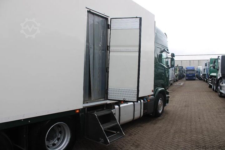Refrigerated/freezer transport Scania R490 + 6X2 + EURO 6 + heating truck/ flowers FU...
