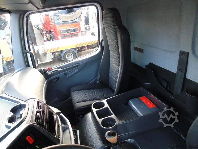 Curtain sided Mercedes-Benz Axor 1829 + euro 5 + lift + manual