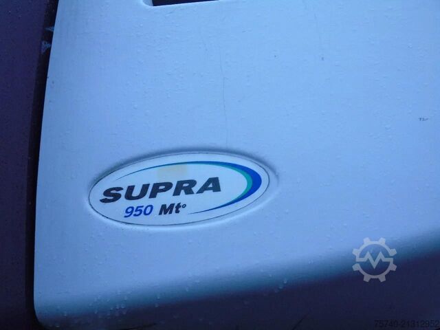 Refrigerated/freezer transport Scania P230 LOW KLM +  CARRIER + LOADLIFT +