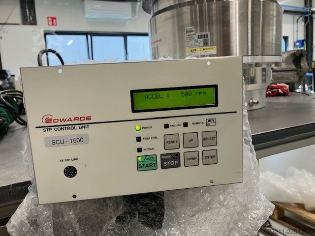 Vakuumpumpe EDWARDS STPXA4503C