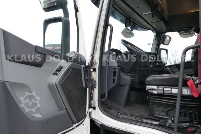 Standard tractor unit RENAULT T 480 Sleeper Cab 2-Tank Kühlbox Euro 6