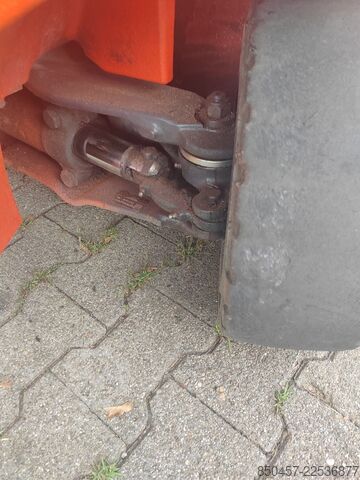 Diesel Forklifts Linde H18D