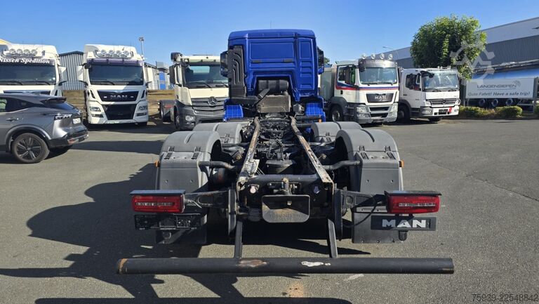 LKW-Fahrgestell MAN TGS 26.420 6x2