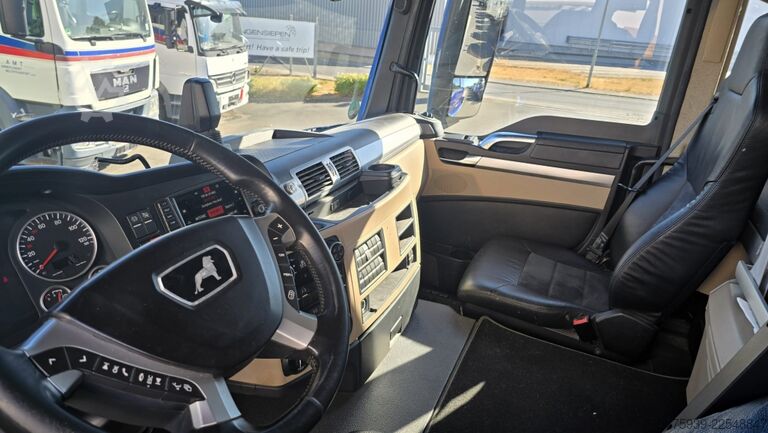 LKW mit Tankaufbau MAN TGS 26.510 6x2