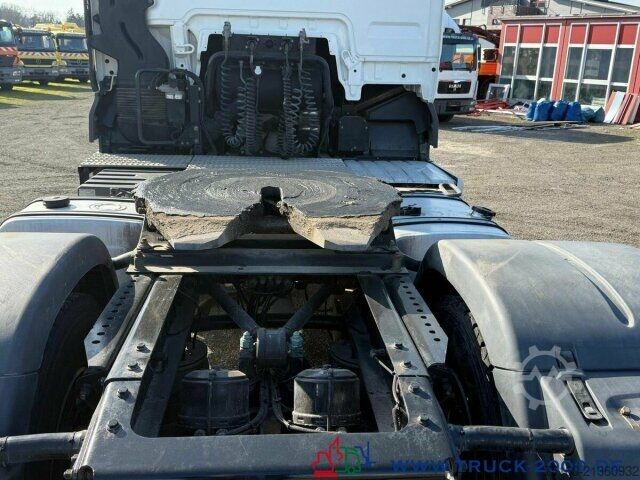 Standard tractor unit MAN TGX 18.470 4x4 H-Drive Kipphydraulik Kühlschrank