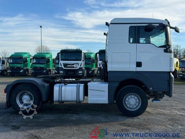 Standard tractor unit MAN TGX 18.470 4x4 H-Drive Kipphydraulik Kühlschrank