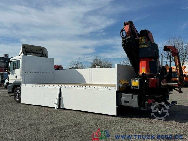 Flatbed truck MAN TGS 26.400 PK 34002SH + Jib 30m - 5+6 SK - FB