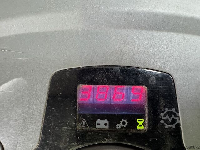 SWE 140 S - mit PALETTENWECHSLER!! TOYOTA SWE 140 S - with PALLETCHANGER !!