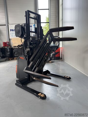 SWE 140 S - mit PALETTENWECHSLER!! TOYOTA SWE 140 S - with PALLETCHANGER !!