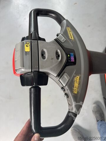 SWE 140 S - mit PALETTENWECHSLER!! TOYOTA SWE 140 S - with PALLETCHANGER !!