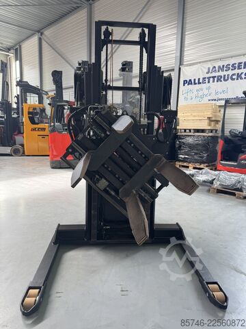 SWE 140 S - mit PALETTENWECHSLER!! TOYOTA SWE 140 S - with PALLETCHANGER !!