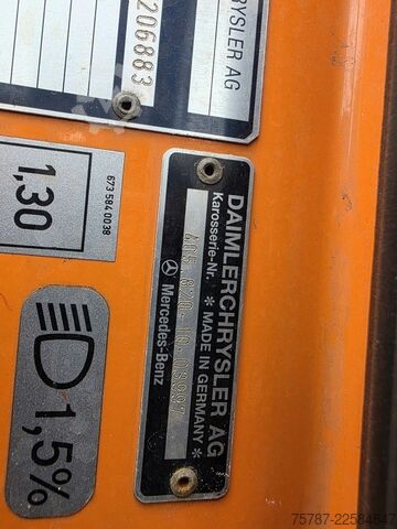 Sonstige UNIMOG U 500 3-Seiten-Kipper mit Kran PK 9501