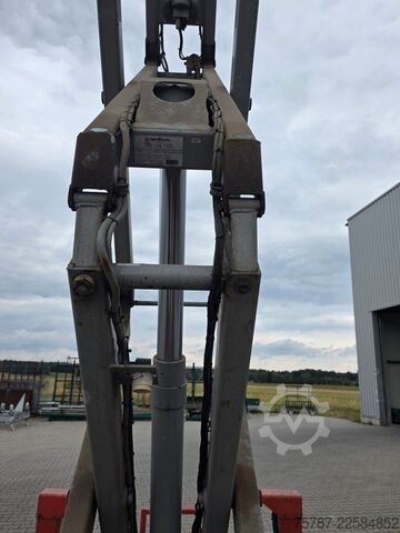 Arbeitsbühne Skyjack SJ6832RT 4x4 Diesel, neuer Motor!!!