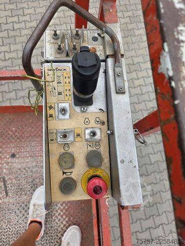 Arbeitsbühne Skyjack SJ6832RT 4x4 Diesel, neuer Motor!!!