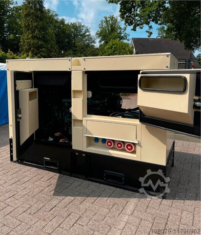 32 kVA emergency generator Newpower Generator Notstromaggregat NWK35 + Stromaggregat Sonderschallschutz