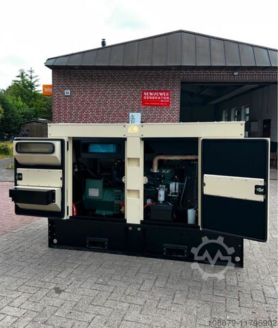 32 kVA emergency generator Newpower Generator Notstromaggregat NWK35 + Stromaggregat Sonderschallschutz