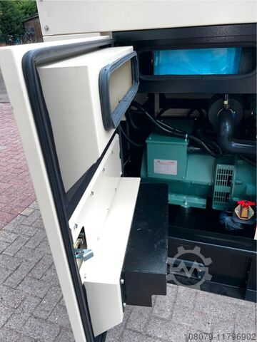 32 kVA emergency generator Newpower Generator Notstromaggregat NWK35 + Stromaggregat Sonderschallschutz