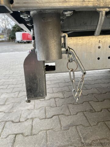 Dreiseitenkipper Anhänger Saris K3 356 184 3500 2 E-Bedienung + Schienen