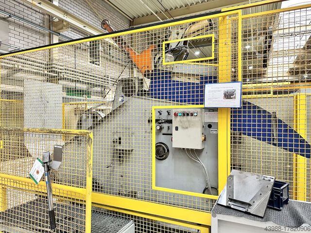 Fine blanking press FEINTOOL MFA 2500