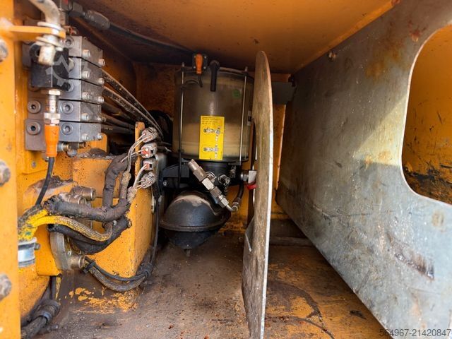 Chain excavator LIEBHERR Liebherr R922 LC OQ70/55 SW ZSA Klima