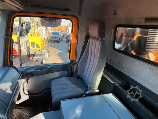 Dreiseitenkipper LKW MERCEDES-BENZ 4143 Actros MP1 3-Seiten-Kipper Bordmatic 8x6