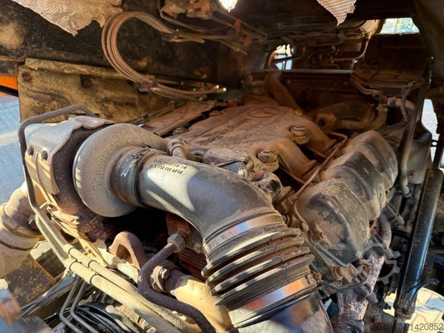 Dreiseitenkipper LKW MERCEDES-BENZ 4143 Actros MP1 3-Seiten-Kipper Bordmatic 8x6