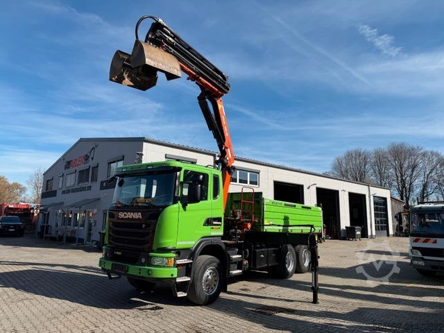 Three-sided tipper truck SCANIA G450 Kipper Kran Atlas 206.3E AHK Bordmatic FUNK