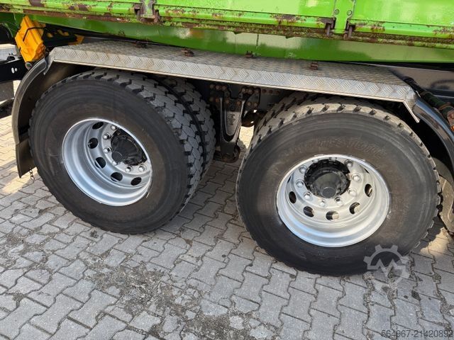 Three-sided tipper truck SCANIA G450 Kipper Kran Atlas 206.3E AHK Bordmatic FUNK