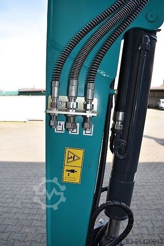 Backhoe loader Sunward SWE35UF