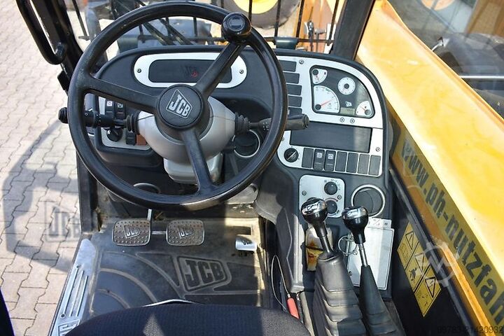 Telescopic loader JCB 531-70