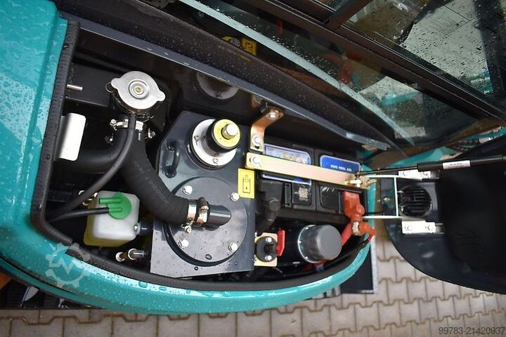 Backhoe loader Sunward SWE25UF