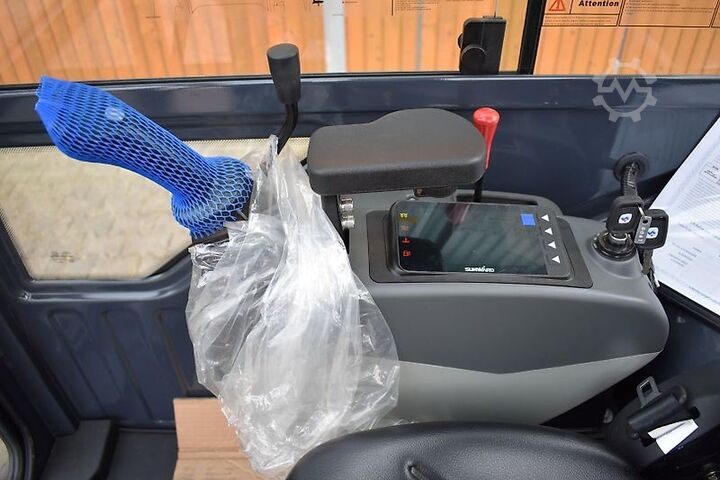 Backhoe loader Sunward SWE17F