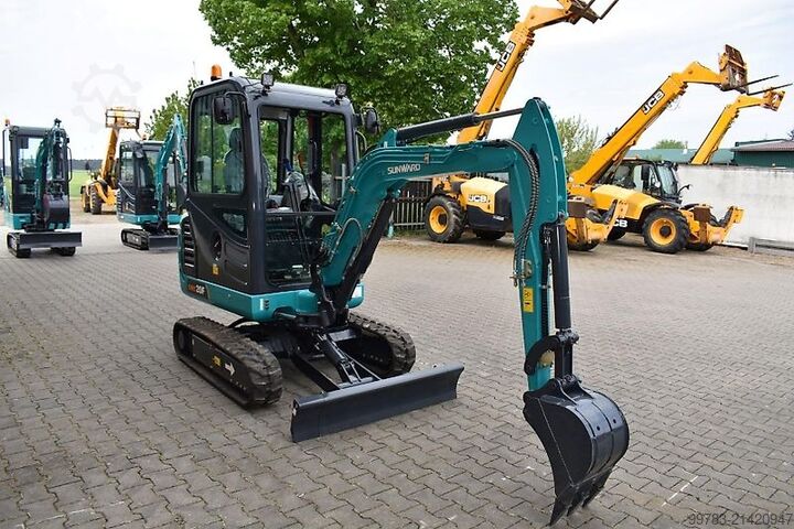 Backhoe loader Sunward SWE20F