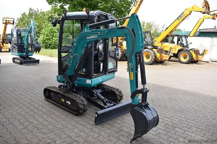 Backhoe loader Sunward SWE20F