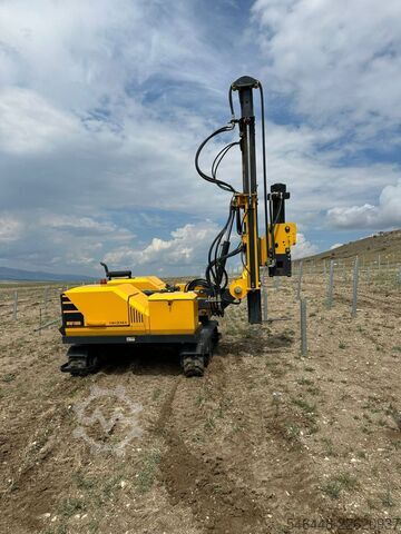Pile Driver Machine Mazaka Heavy İndustry Türkiye MW1600-TX5 Solar Pile Driver Machine