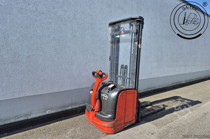 Pallet stacker Linde L14i