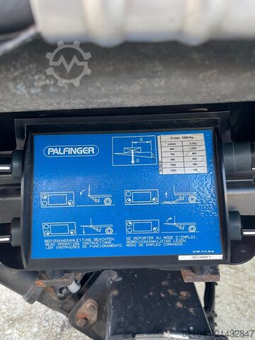 Standard tractor unit Mercedes-Benz Sprinter 519 CDI 190 PS Schlafkabine LBW