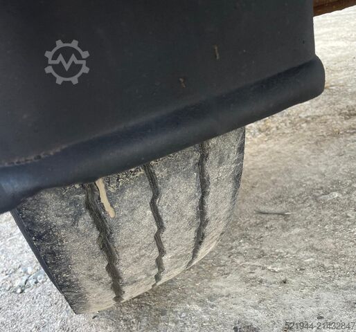 Standard tractor unit Mercedes-Benz Sprinter 519 CDI 190 PS Schlafkabine LBW