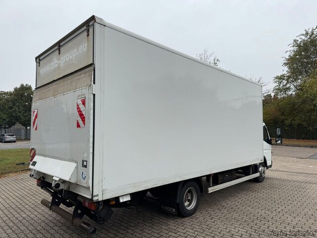LKW mit Kofferaufbau FUSO Canter 7C15 Koffer mit Ladebordwand