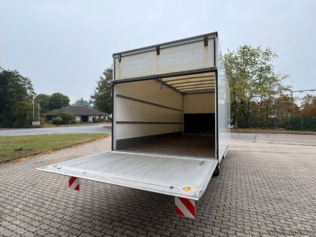 LKW mit Kofferaufbau FUSO Canter 7C15 Koffer mit Ladebordwand
