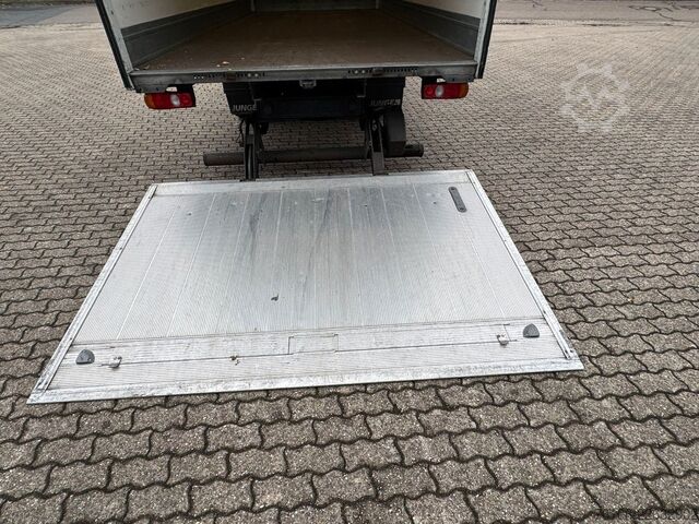 LKW mit Kofferaufbau FUSO Canter 7C15 Koffer mit Ladebordwand
