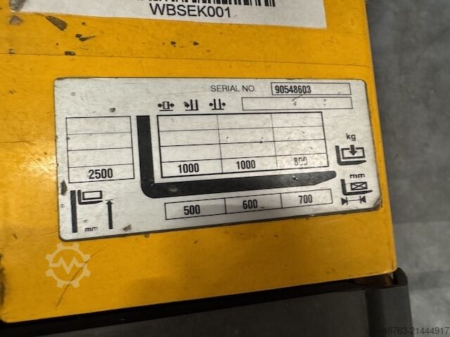 High-lift pallet truck, electric pedestrian stacker 2t Jungheinrich ERD 220