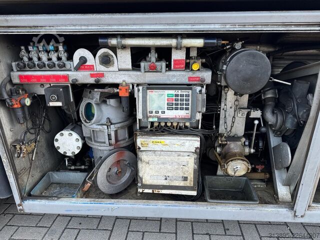 Tanker MAN TGA 26.313, Fuel, 5 compartments, 19 M3, Pump, ADR