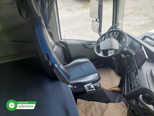 Standard SZM VOLVO FH 500 Globetrotter XL