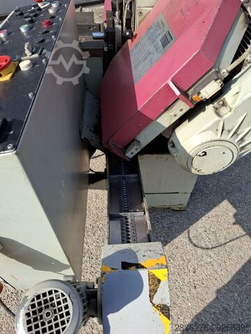 Bandsäge BEHRINGER HBP260A