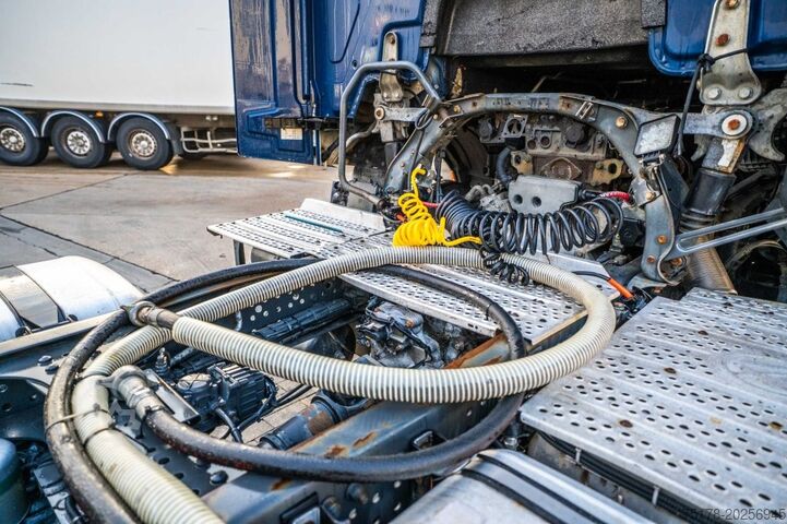 Standard tractor MERCEDES ACTROS 1846 LS + HYDR.