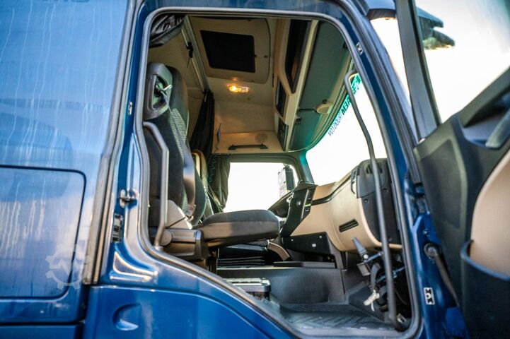 Standard tractor MERCEDES ACTROS 1846 LS + HYDR.