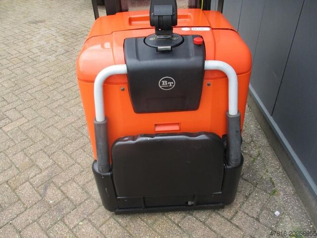 High lifting pallet truck BT SPE125