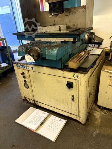 Startlocherodiermaschine Matra BT-2