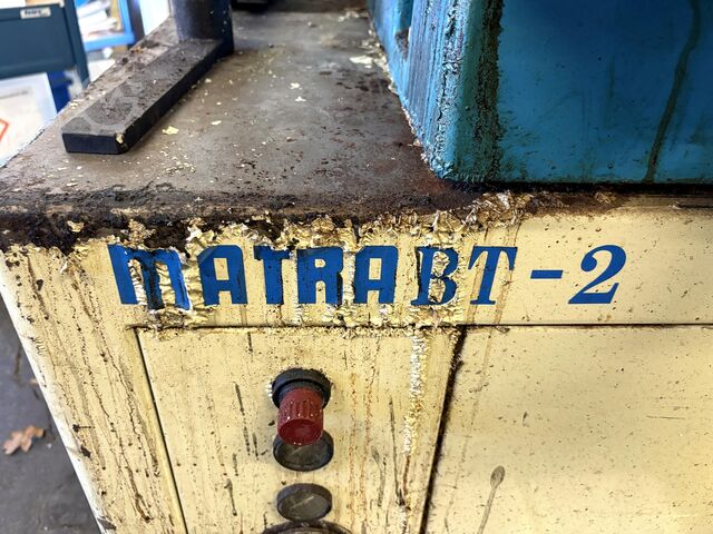 Startlocherodiermaschine Matra BT-2